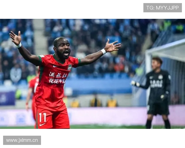 山东泰山高位压迫防线空间暴露频繁，赛季阶段性防守稳定性面临考验