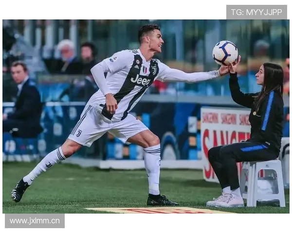 尤文图斯防守稳如磐石，为何一到进攻就哑火？